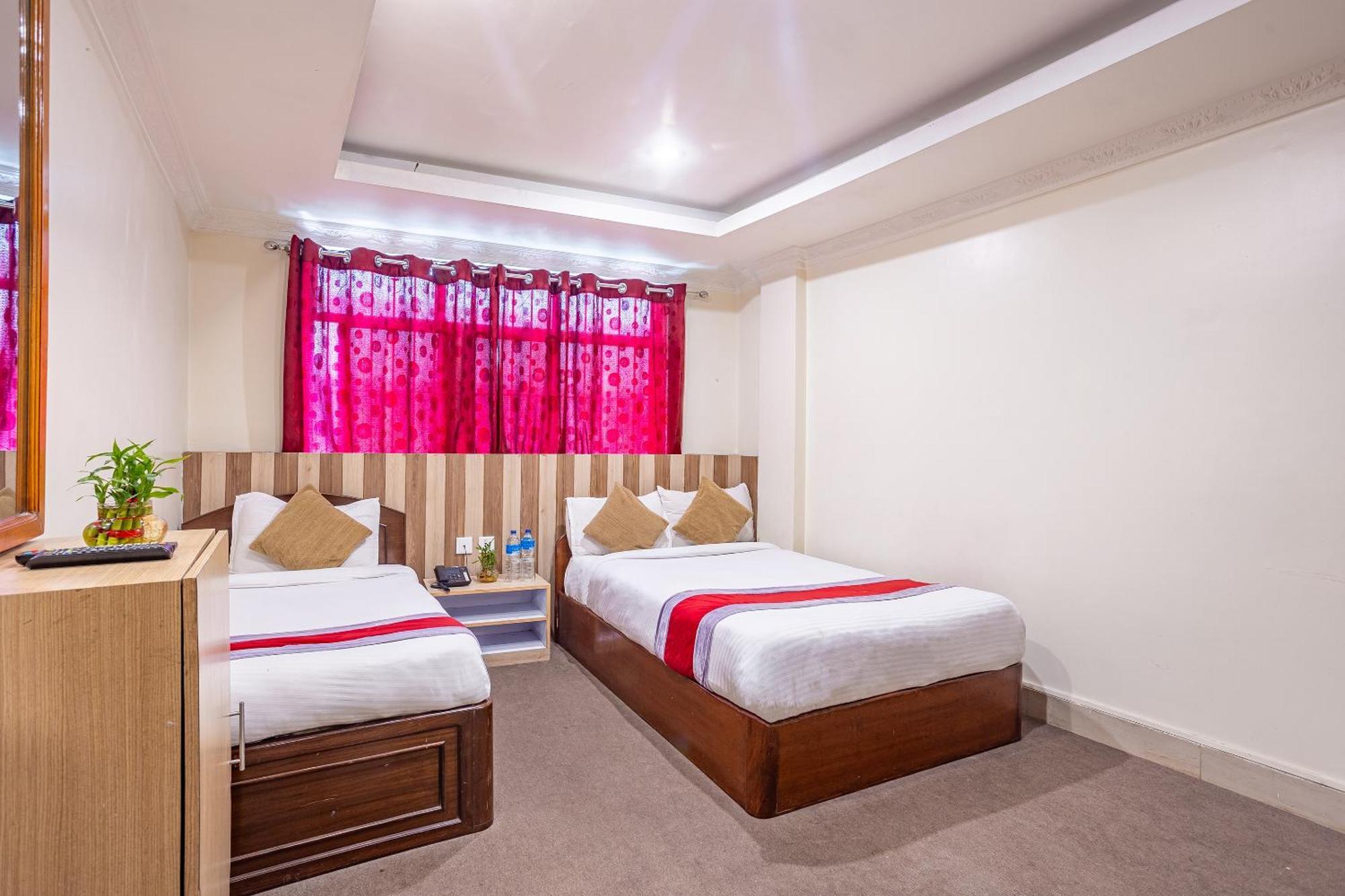 Oyo 821 Hotel Gauri กาฐมาณฑุ ภายนอก รูปภาพ